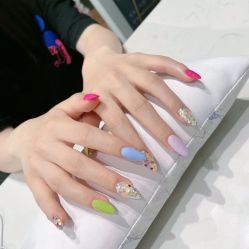 -斯馨·健康美甲美睫