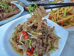 -丹水桥地锅鱼·翘嘴鲌·地方特色全鱼宴(丹江口大坝店)