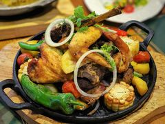 -米德维奇俄式西餐厅(西六道街店)