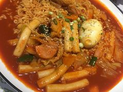 拉面炒年糕-韩香福脊骨汤锅(上杭路店)