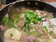 -全牛匠·乐山跷脚牛肉(新中关店)