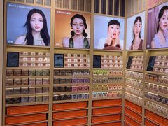 -moody彩瞳(环宇城店)