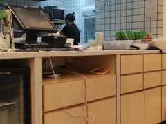 -蒙自源米线(虎门国际购物中心店)