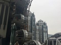 -影汇之星8字形摩天轮