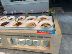 -绿岛港轩海鲜烤肉涮锅自助餐厅