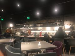 大堂-半山腰·云南菜(侨福芳草地店)