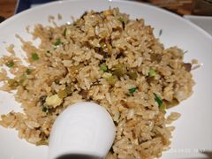 酸豆角牛肉炒饭-肉串汪(月坛店)