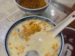 -周大娘牛乳(旧寨古村总店)