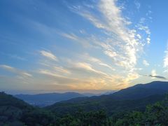 -鬼笑石后山停车场