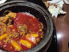 -东口码头·烧鸽子·鱼头泡饼·地方菜(金鹰悦城店)