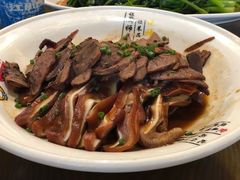 -万小金辣椒炒肉(抚河南路店)