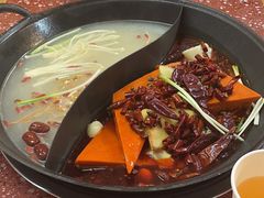 -赵美丽·重庆社区火锅·直营店(火车东站·中豪国际店)