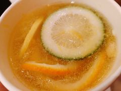 霸气橙子-奈雪的茶(华侨城创意园店)