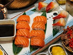 -小茉庐和牛自助火锅(龙湖万达店)