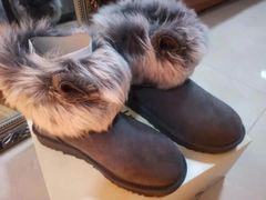 -UGG(燕莎奥特莱斯购物中心店)