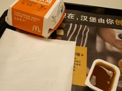 -麦当劳(静安寺店)