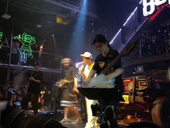 -808 LiveHouse