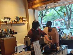 大堂-Jeans Coffee牛仔裤咖啡