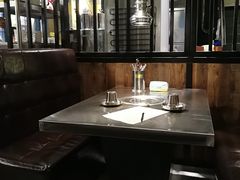卡座-韩聚屋韩国烤肉餐厅(新北万达店)