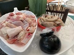 -洪氏嗨捞·猪肚鸡火锅(阳光天地店)