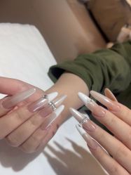 -LynLyn琳林美甲美睫