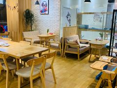 -藏猫猫咖啡主题馆(中央大道店)