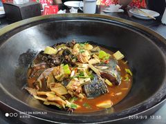 -缘福乡村铁锅炖民宿(八达岭店)