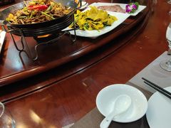 -北戴河转鱼·炒螃蟹酱餐厅