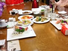 -青瓦餐厅·生鱼片·韩园烤肉(西塔店)