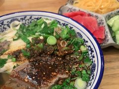 -嘻小北·兰州清汤牛肉面(太平洋森活天地店)