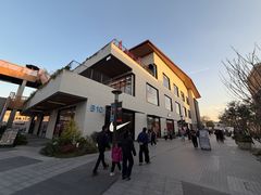 -NIKE上海青浦优选体验店