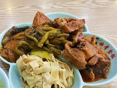 -晓宇盒饭(民安街店)
