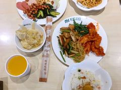 -梦航彩虹之约自助餐厅(华府天地店)