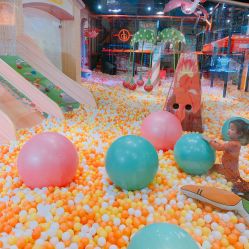 -卡通尼乐园(天一广场店)