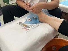 -郑远元专业修脚房(潘水路店)