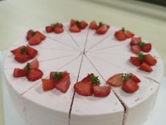 烈焰莓莓-幸福西饼生日蛋糕·下午茶(光明店)