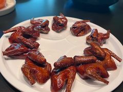 脆皮乳鸽-新荣记(西溪湿地店)