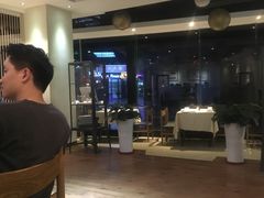 大堂-琥珀·原创臻选店(维家思店)