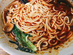 红烧肥肠粉-丁丁猫重庆小面(徐州路店)