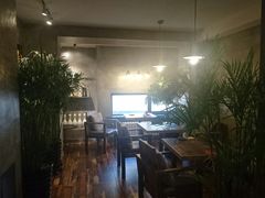 -HIGH FIVE哈福手工汉堡(桂林路店)