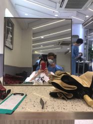 -PE SALON