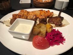 -Efes Turkish & Mediterranean Cuisine 艾菲斯餐厅(陆家嘴店)