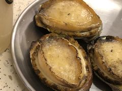 弹牙黄油大连鲍-白仁仔· 活烤海鲜 宵夜(豫园店)