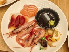 -怡咖啡海鲜自助餐厅(浦东香格里拉店)