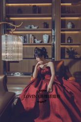 -LOVINA洛维娜婚纱礼服
