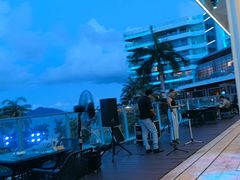 -JW万豪厨房餐厅·滨海草坪烧烤·海鲜·海景(三亚绿发山海天JW万豪酒店)