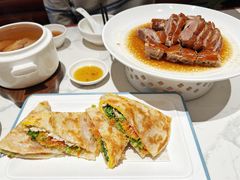 -广府汤语·靓汤·早茶·小粤菜(仁恒梦店)