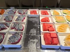 -涨巢·潮玩水疗局