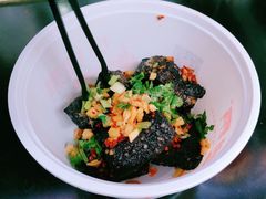 -黑色经典臭豆腐·湖南特产(坡子街店)