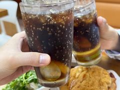 -荣晖咖啡美食(司打口店)